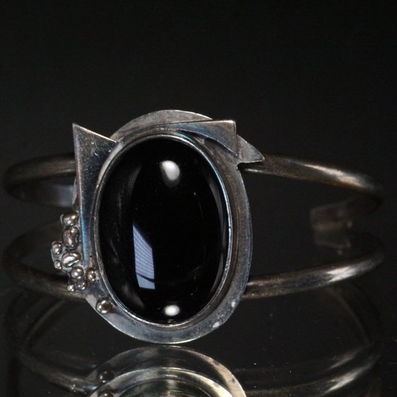 STERLING SILVER ONYX CABOCHON SOUTHWESTERN CUFF BRACELET - Picture 1 of 6